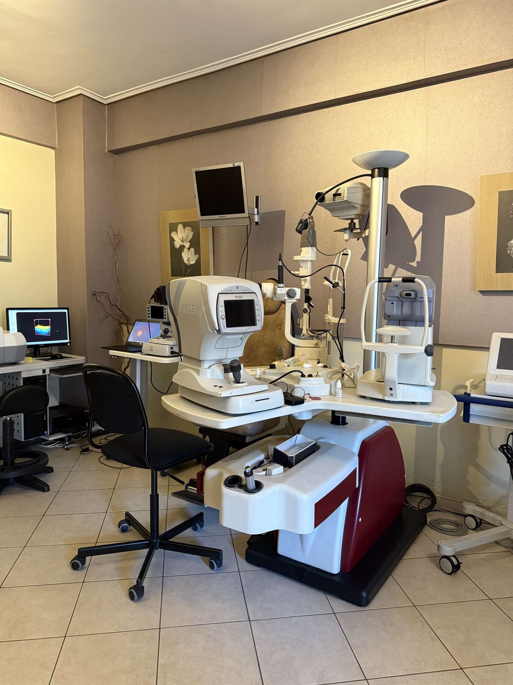 Kazantzis-nikolaos-iatreio-ofthalmologiko (32)